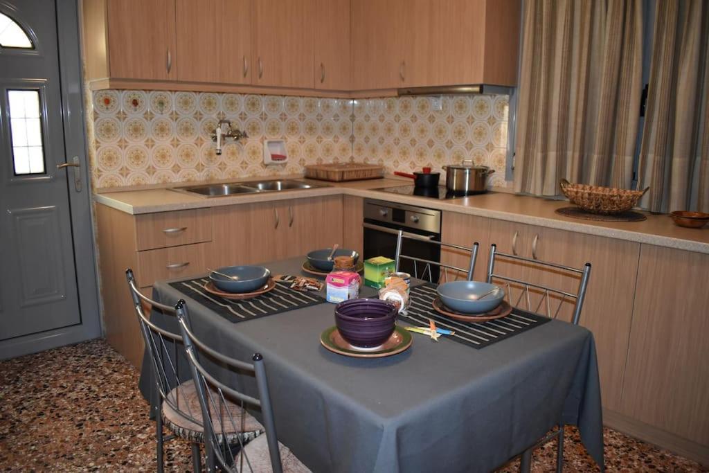 Rose'S House Apartment Trikala  Exterior photo